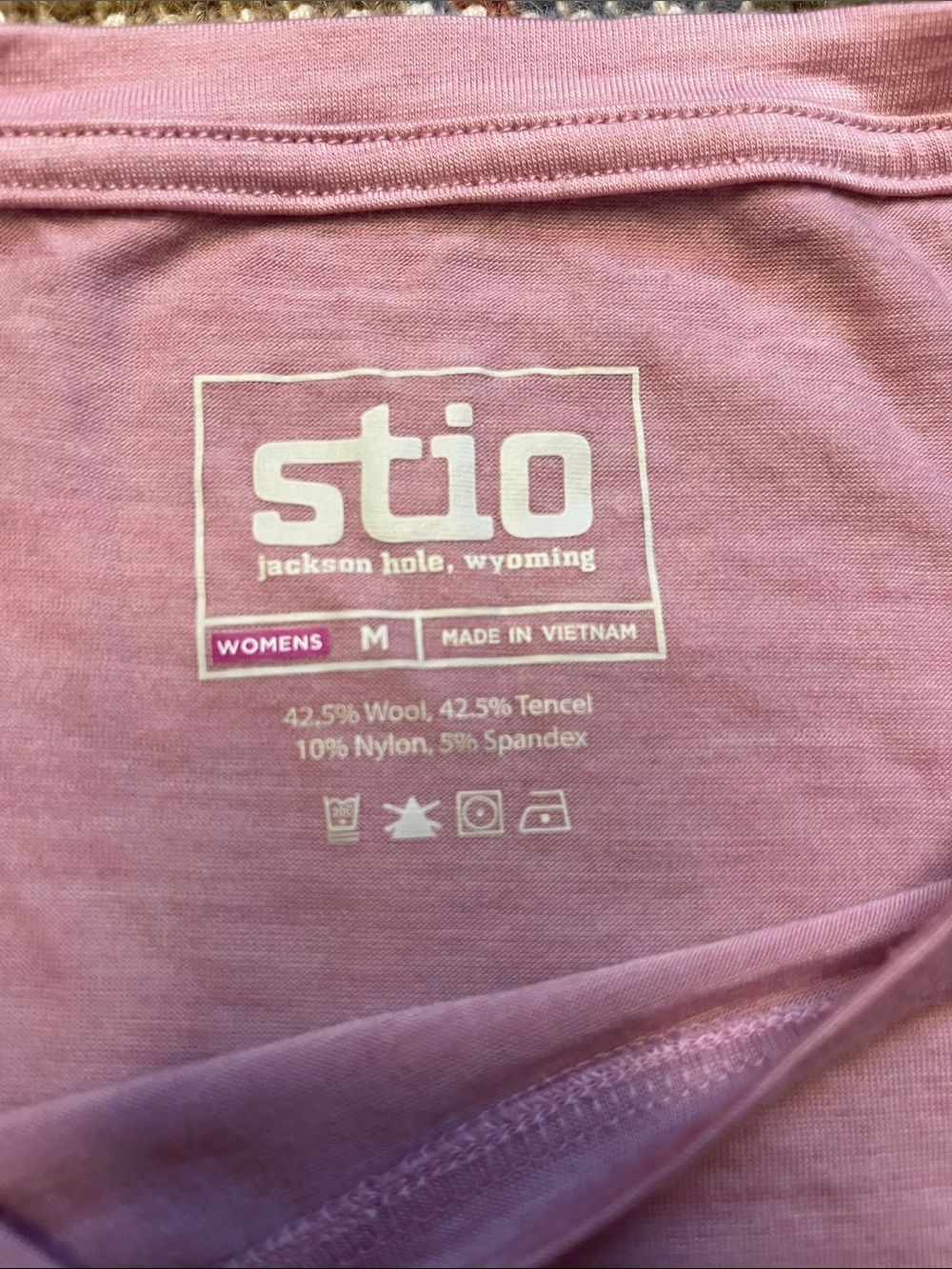Stio Women’s Pink Wool Blend Slub Crew Neck Short Sleeve Tee Sz Medium Like New - Picture 2 of 7